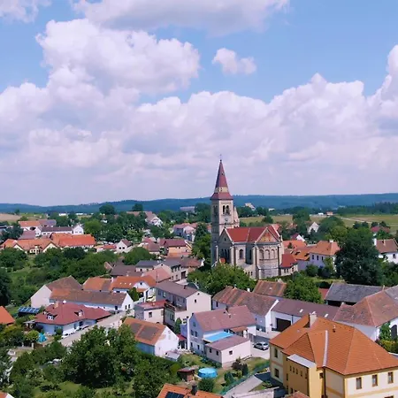 Mount Hosin - Byvale Staje Historickeho Statku U Ceskych Budejovic Hluboká nad Vltavou